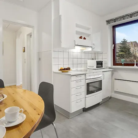 Three-bedroom In بيت للعطل Højer
